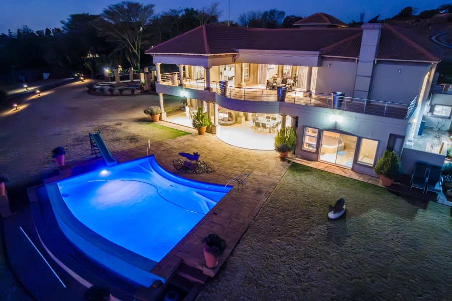 5 Bedroom Property for Sale in Cornwall Hill Gauteng