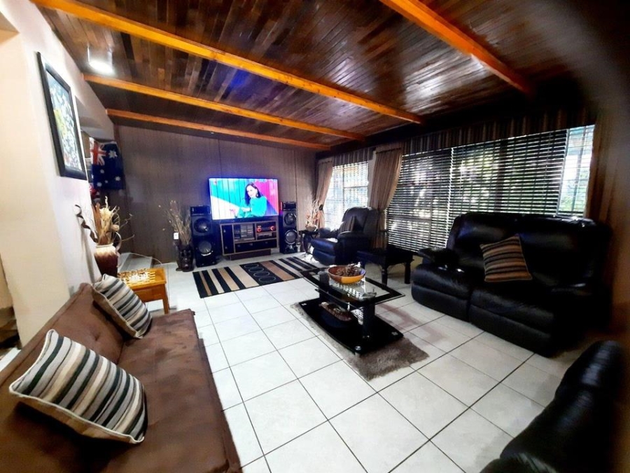 9 Bedroom Property for Sale in Chancliff A H Gauteng