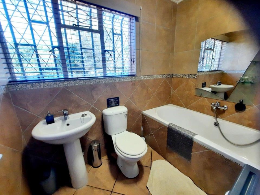 9 Bedroom Property for Sale in Chancliff A H Gauteng