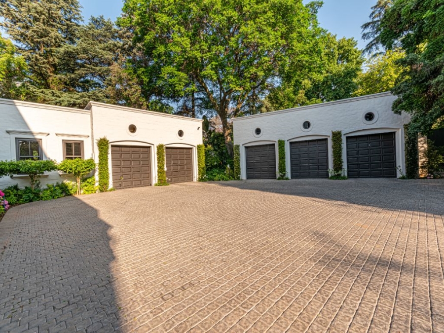 4 Bedroom Property for Sale in Bryanston Gauteng