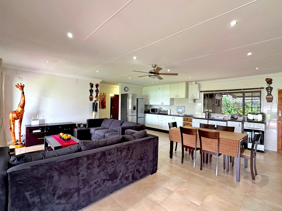 3 Bedroom Property for Sale in Shores of Loch Vaal Gauteng
