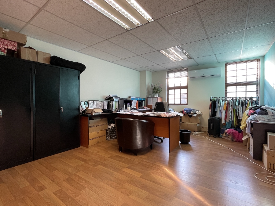 To Let commercial Property for Rent in Eastgate Gauteng