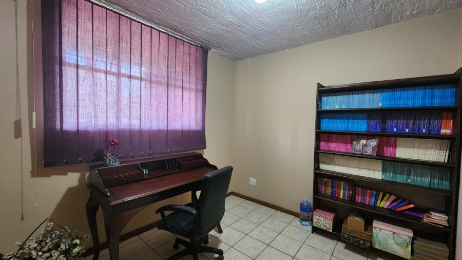 3 Bedroom Property for Sale in Rietfontein Gauteng