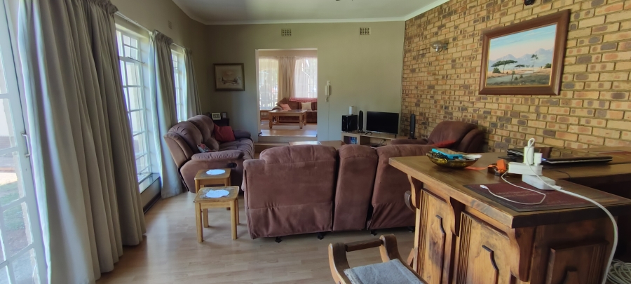 3 Bedroom Property for Sale in Albemarle Gauteng