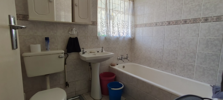 3 Bedroom Property for Sale in Albemarle Gauteng