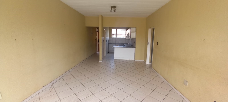 2 Bedroom Property for Sale in New Redruth Gauteng