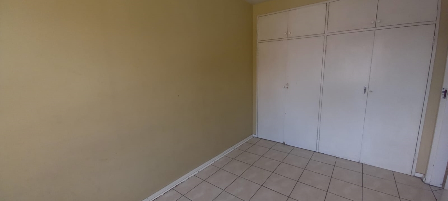 2 Bedroom Property for Sale in New Redruth Gauteng