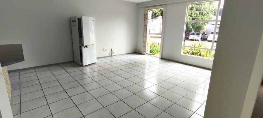 2 Bedroom Property for Sale in Verwoerdpark Gauteng