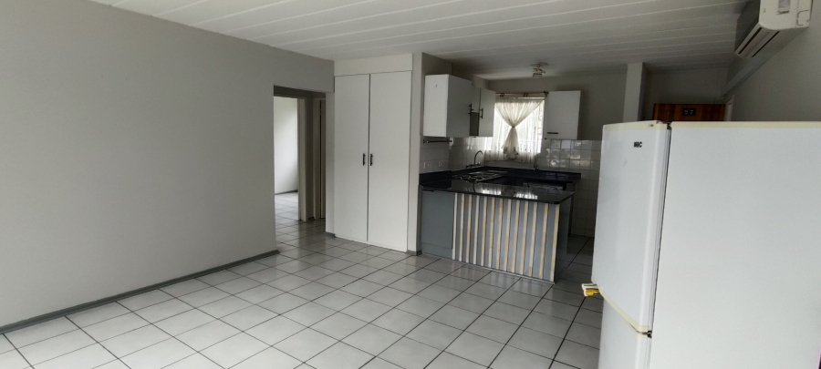 2 Bedroom Property for Sale in Verwoerdpark Gauteng