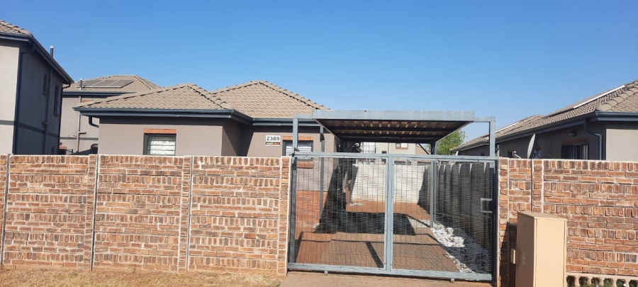 3 Bedroom Property for Sale in Andeon AH Gauteng