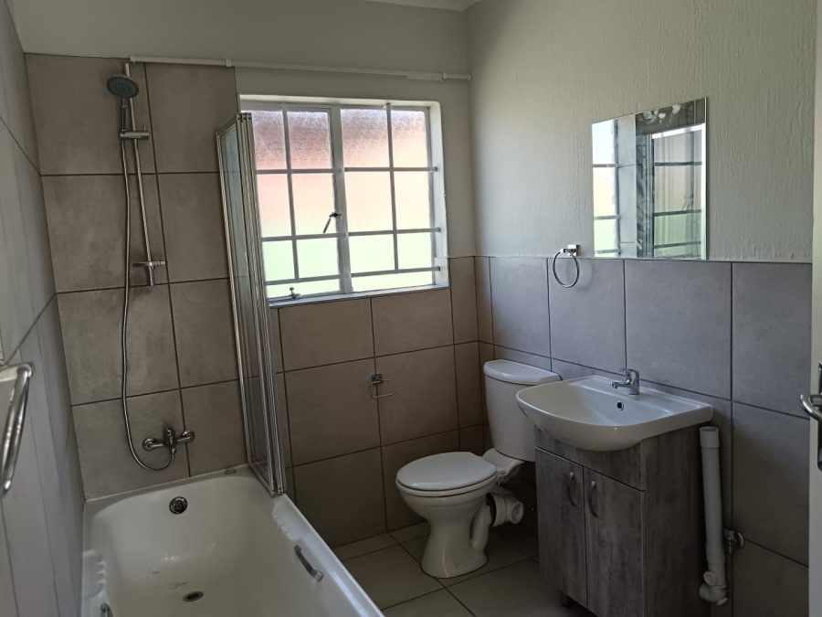 To Let 3 Bedroom Property for Rent in Montana Park Gauteng