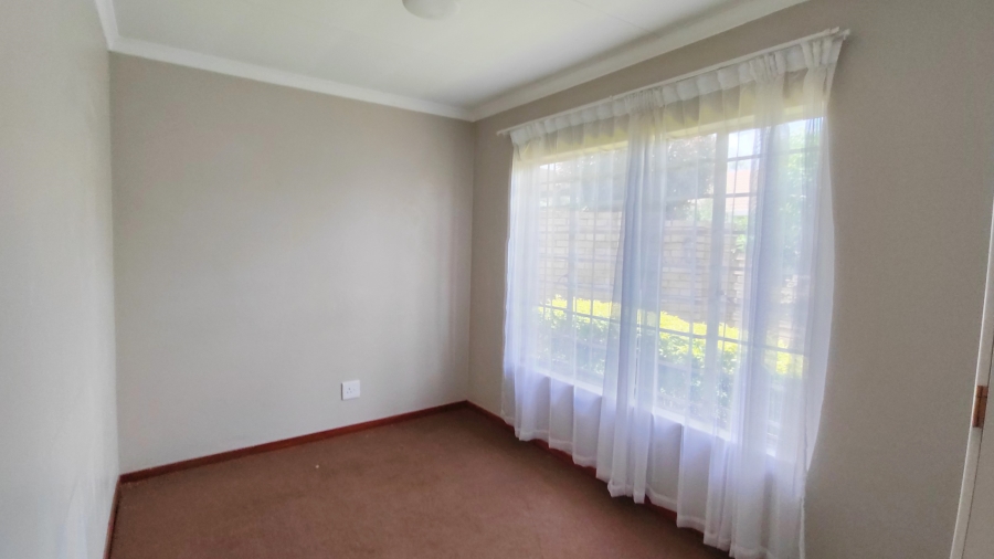 3 Bedroom Property for Sale in Annlin Gauteng