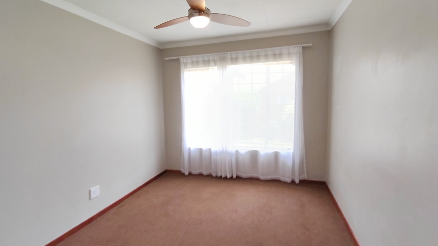 3 Bedroom Property for Sale in Annlin Gauteng