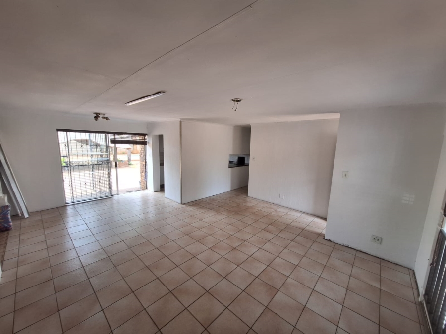 3 Bedroom Property for Sale in Wierda Park Gauteng