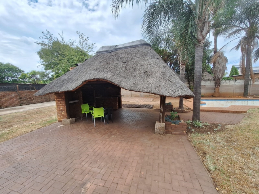 3 Bedroom Property for Sale in Wierda Park Gauteng