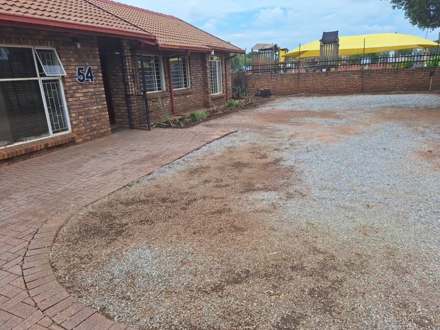 3 Bedroom Property for Sale in Wierda Park Gauteng