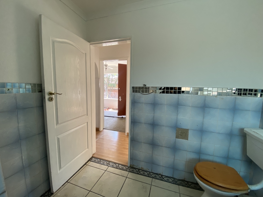 To Let 2 Bedroom Property for Rent in Country View Gauteng