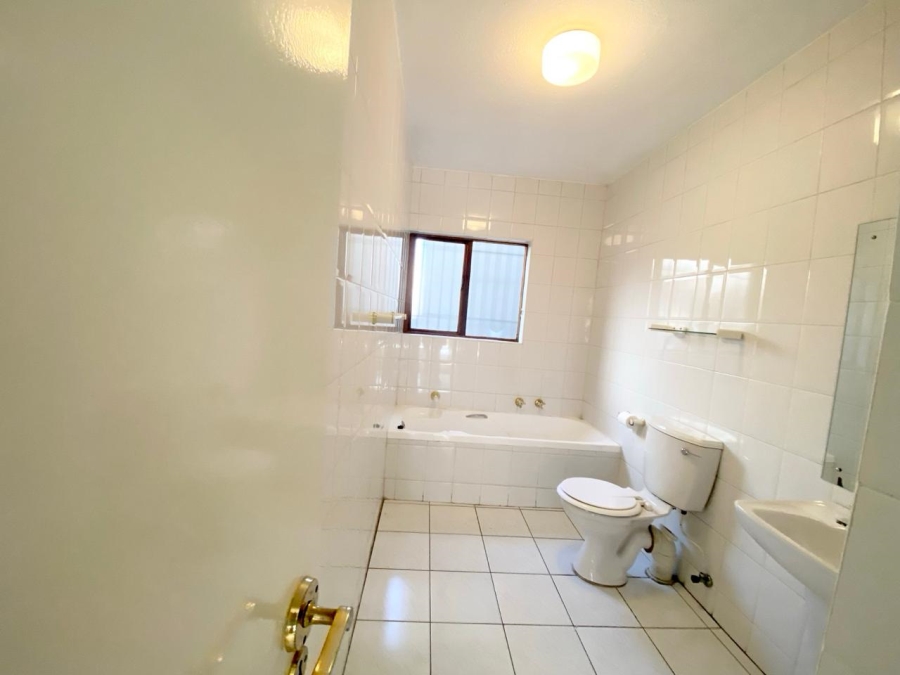 2 Bedroom Property for Sale in Morningside Gauteng