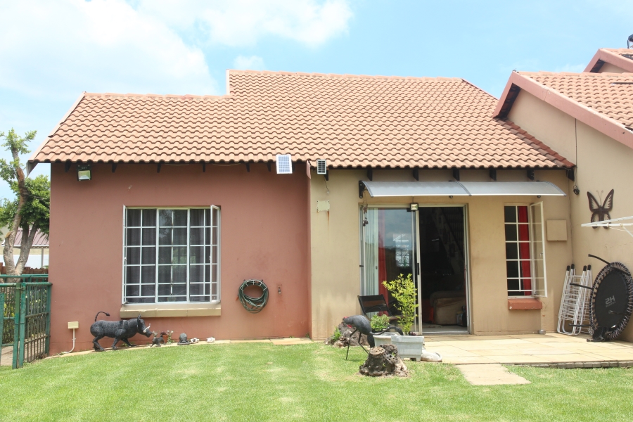 3 Bedroom Property for Sale in Illiondale Gauteng