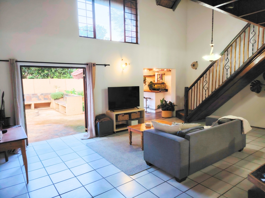 4 Bedroom Property for Sale in Eldoraigne Gauteng