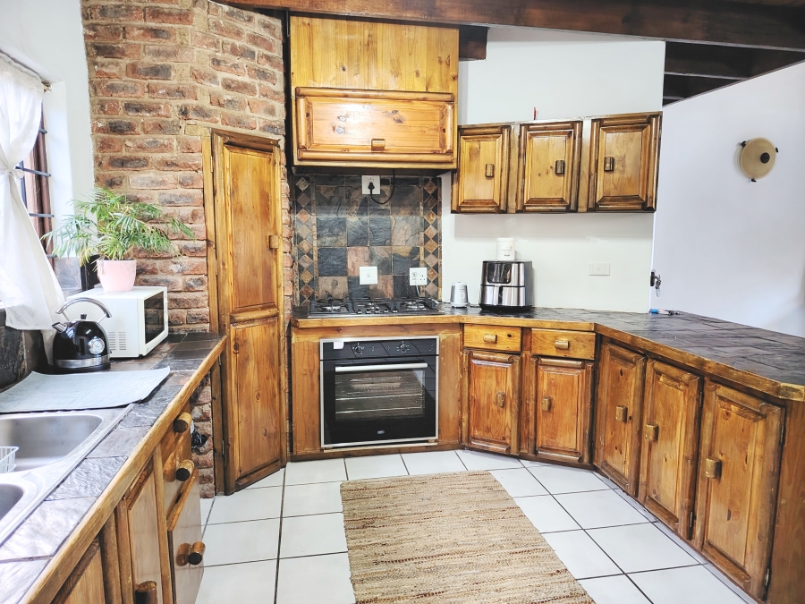 4 Bedroom Property for Sale in Eldoraigne Gauteng