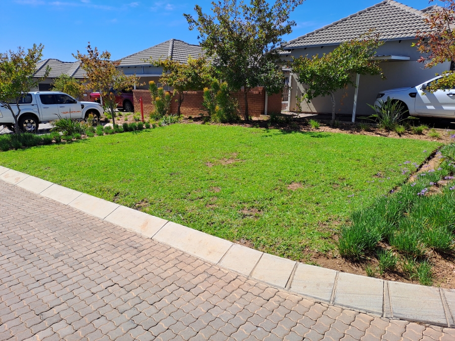 3 Bedroom Property for Sale in The Reeds Gauteng