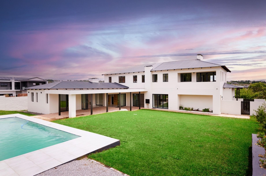 5 Bedroom Property for Sale in Waterfall Country Estate Gauteng