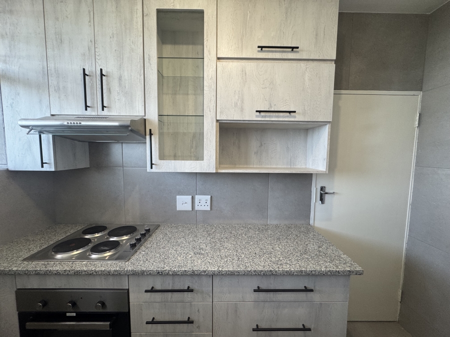 2 Bedroom Property for Sale in Denlee Gauteng