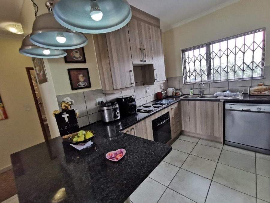 2 Bedroom Property for Sale in South Crest Gauteng