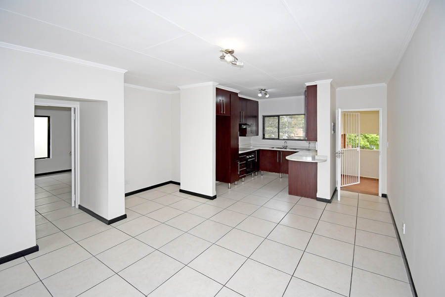 2 Bedroom Property for Sale in Greenstone Hill Gauteng