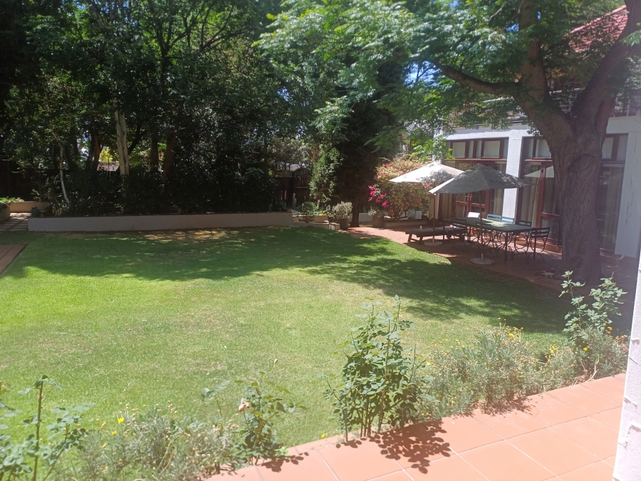 1 Bedroom Property for Sale in Greenside Gauteng