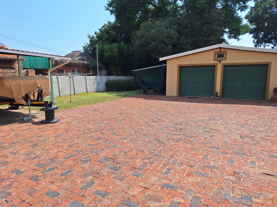 3 Bedroom Property for Sale in Wonderboom South Gauteng