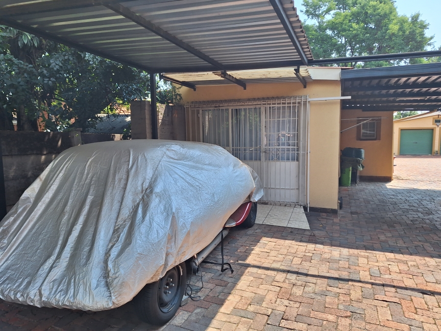 3 Bedroom Property for Sale in Wonderboom South Gauteng