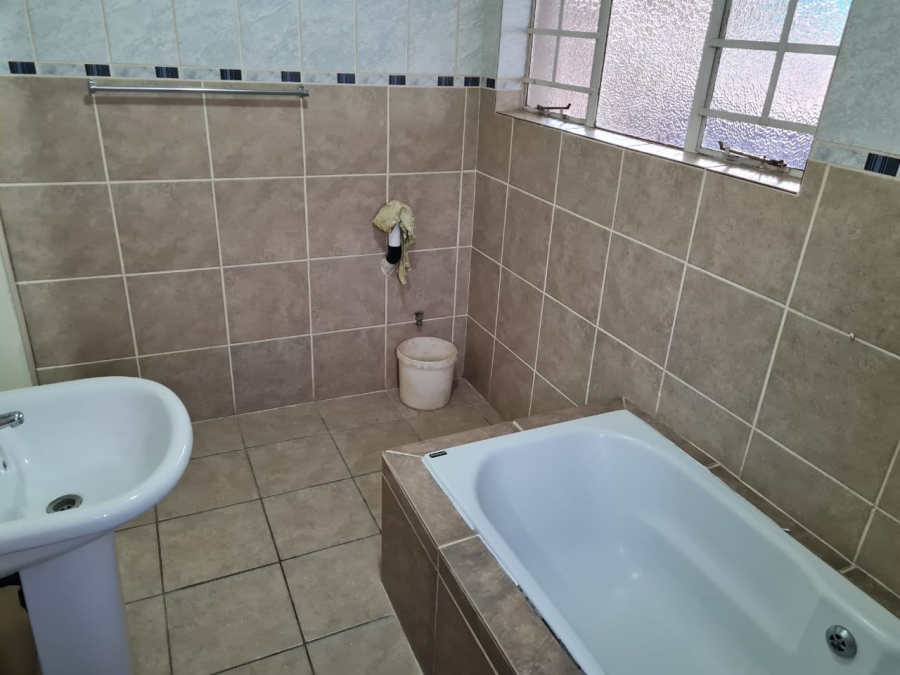 3 Bedroom Property for Sale in Wonderboom South Gauteng