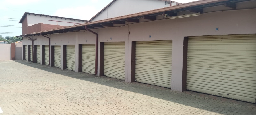 2 Bedroom Property for Sale in Verwoerdpark Gauteng