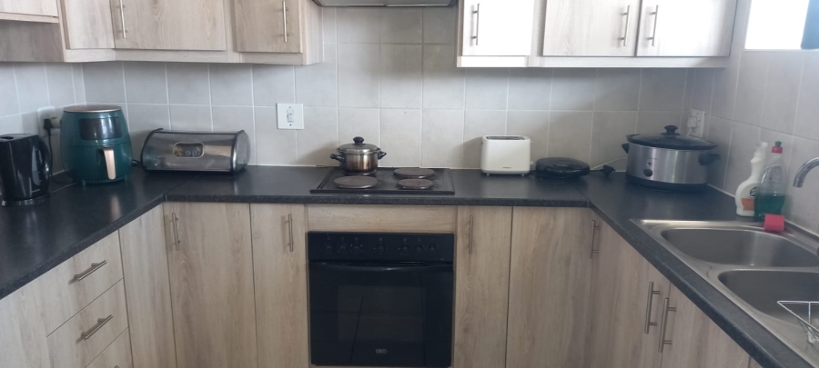 2 Bedroom Property for Sale in Verwoerdpark Gauteng