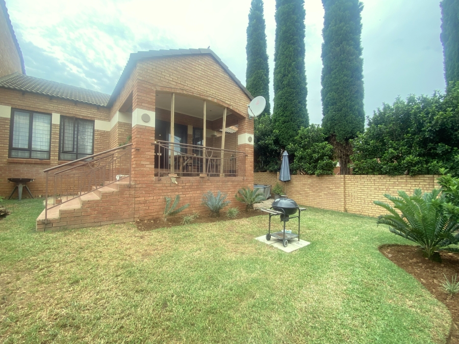 3 Bedroom Property for Sale in Mooikloof Ridge Gauteng