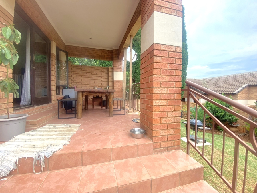 3 Bedroom Property for Sale in Mooikloof Ridge Gauteng