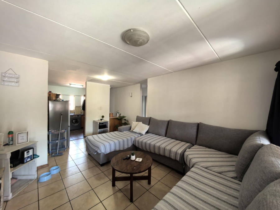 To Let 2 Bedroom Property for Rent in Doornpoort Gauteng