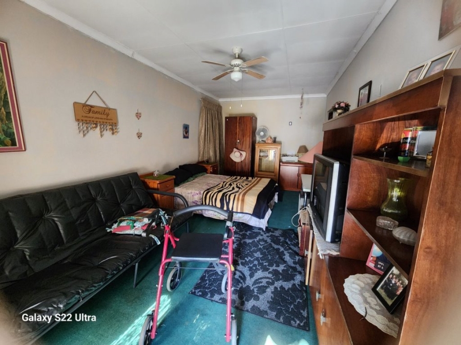 2 Bedroom Property for Sale in Theresa Park Gauteng