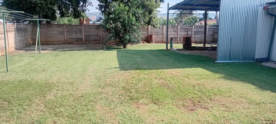 4 Bedroom Property for Sale in Booysens Gauteng