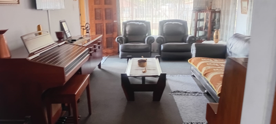 4 Bedroom Property for Sale in Booysens Gauteng