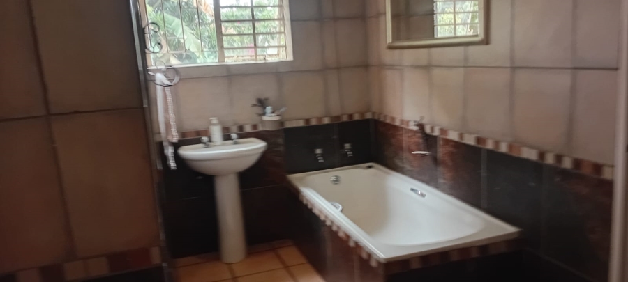 4 Bedroom Property for Sale in Parktown Estate Gauteng