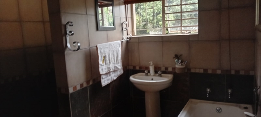 4 Bedroom Property for Sale in Parktown Estate Gauteng