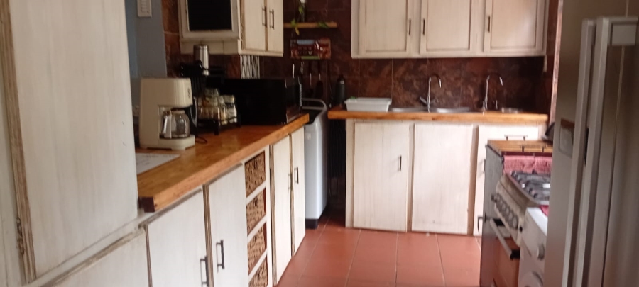 4 Bedroom Property for Sale in Parktown Estate Gauteng