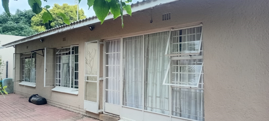 4 Bedroom Property for Sale in Parktown Estate Gauteng