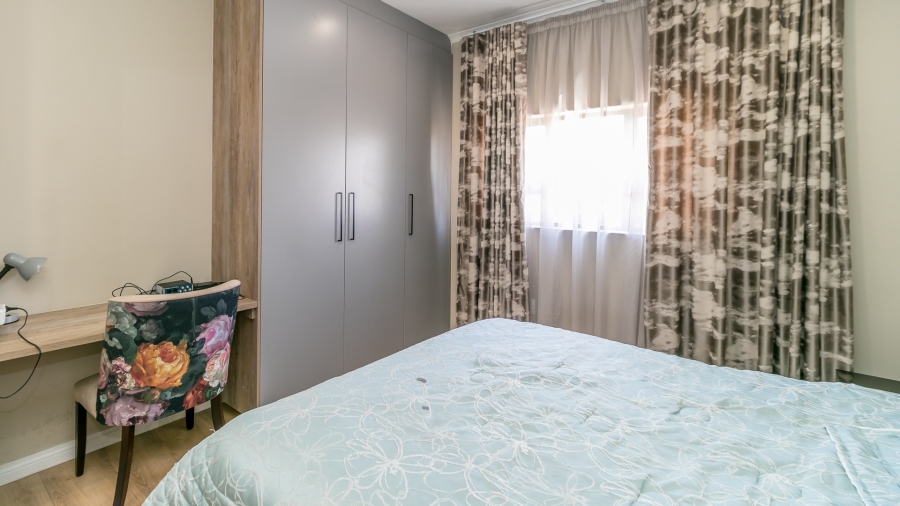 To Let 5 Bedroom Property for Rent in Sagewood Gauteng