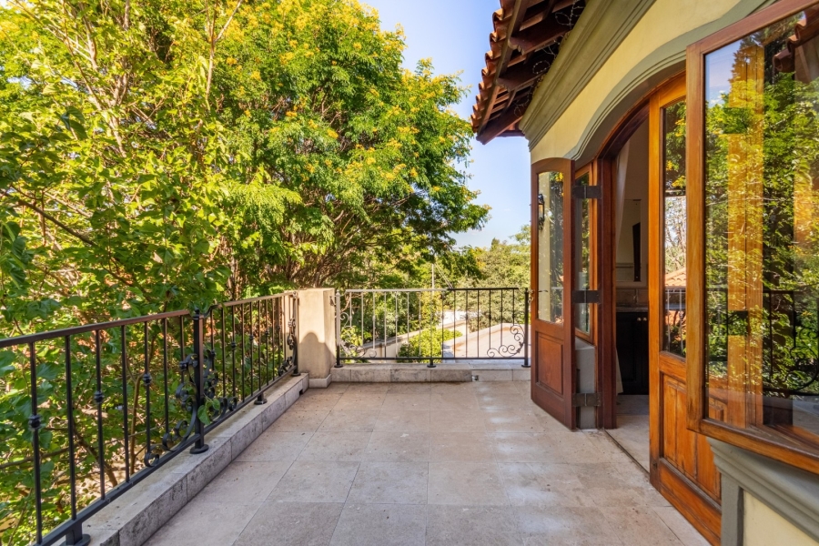 3 Bedroom Property for Sale in Bryanston Gauteng