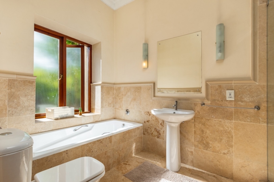 3 Bedroom Property for Sale in Bryanston Gauteng