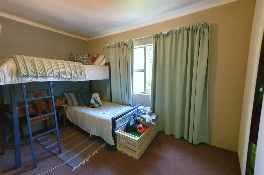 5 Bedroom Property for Sale in Wierda Park Gauteng